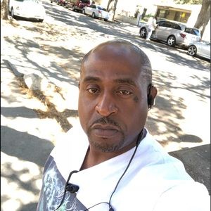 Meet your Posher, Sterling